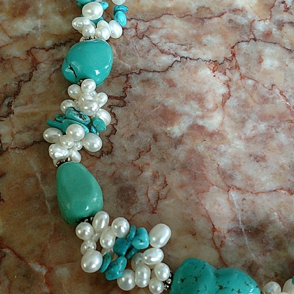 Beautiful big turquoise and pearl necklace - Picture 2 of 4